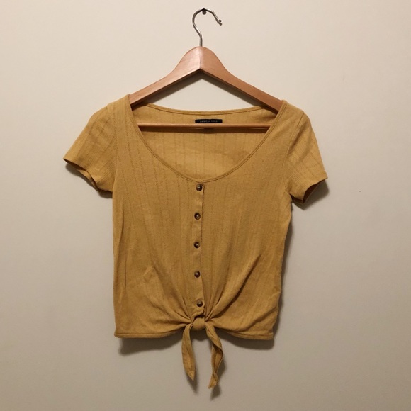 American Eagle top